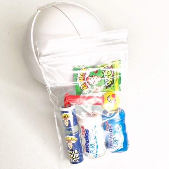 Zuru Mini Brands Series 1 Mini Brands - Picture 3 of 10